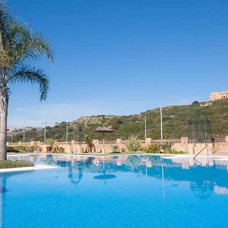 아파트 Duquesa Village 16,62,32 *